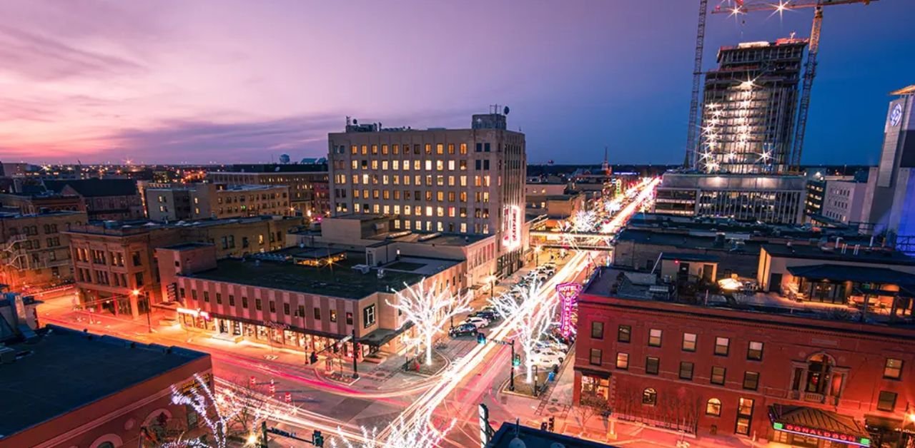 Frontier Airlines Fargo Office in North Dakota