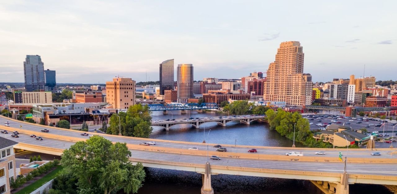 Frontier Airlines Grand Rapids Office in Michigan