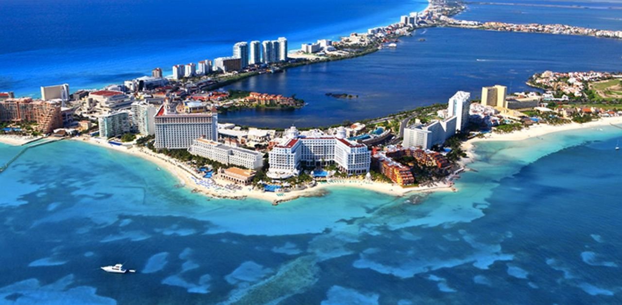 Spirit Airlines Cancun Office in Mexico