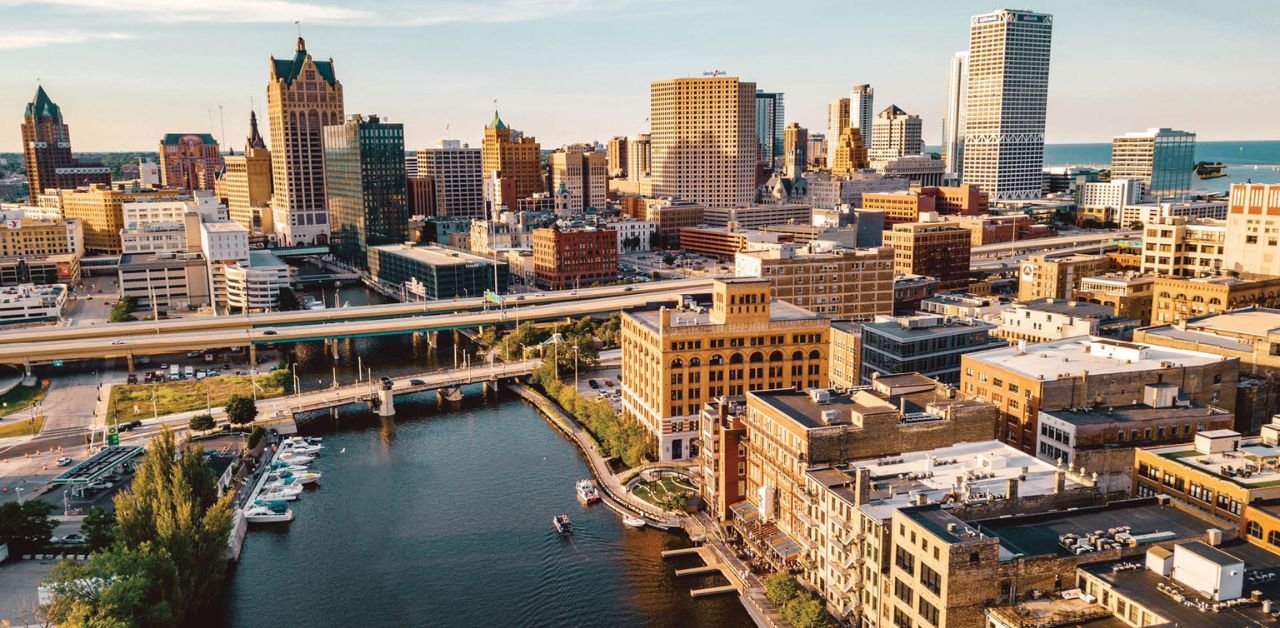 Spirit Airlines Milwaukee Office in United States